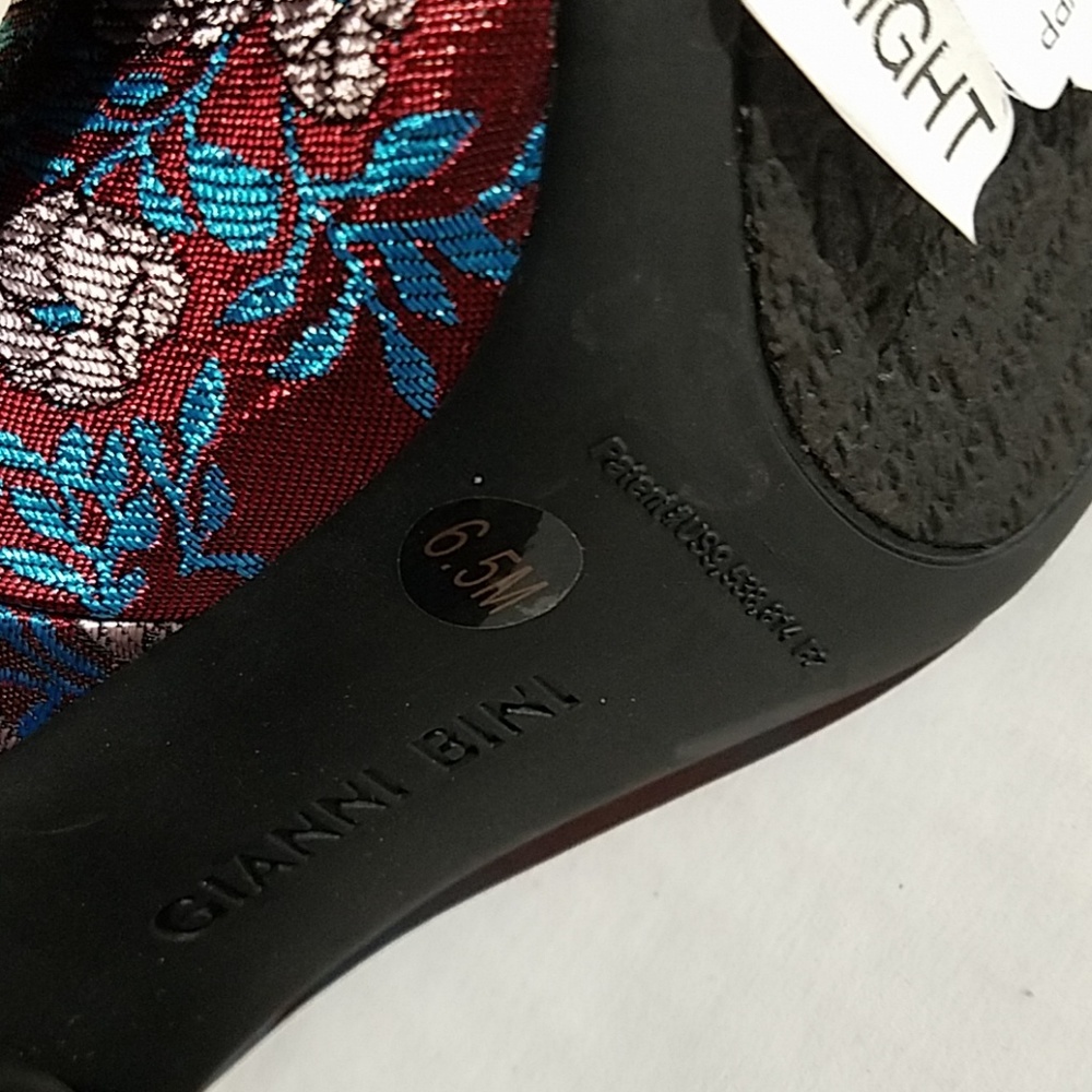 Gianni Bini floral boot heels B68-69 - Picture 6 of 6